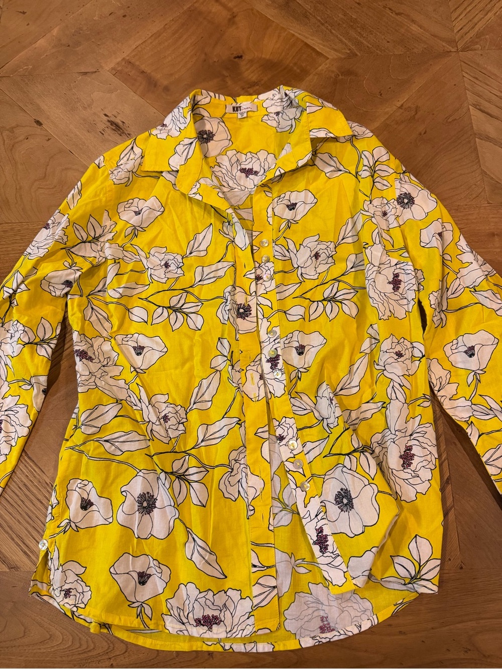 Kut from the Kloth Yellow Floral Button-Up Blouse